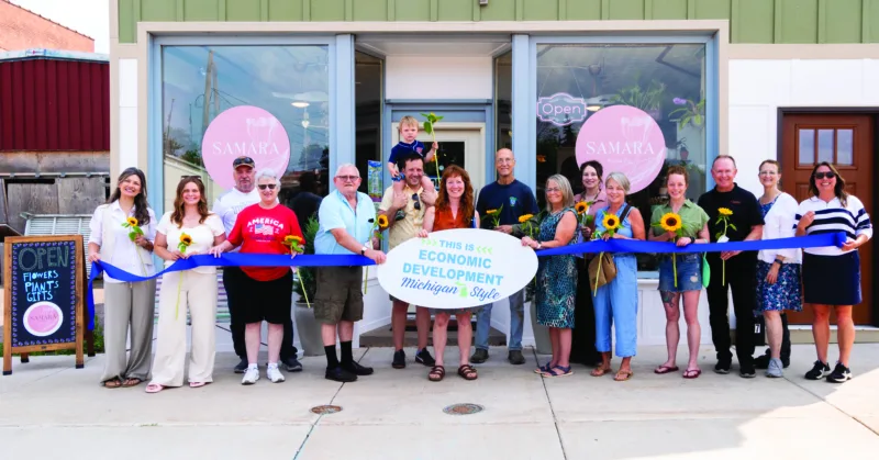 Samara Floral Co. marks expansion, grand opening